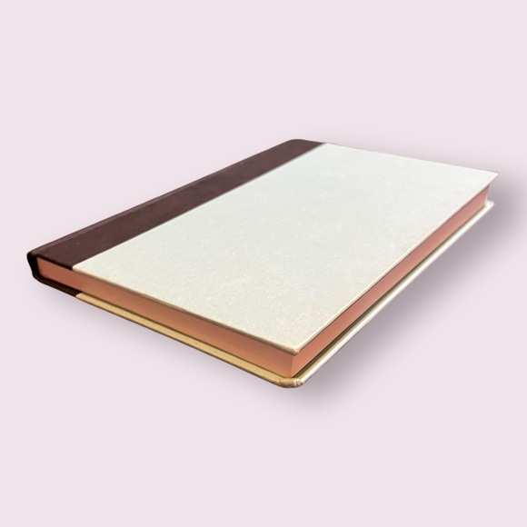 The Exile Graphic Novel - hardcover Diana Gabaldon Outlander Series - Picture 2 of 3